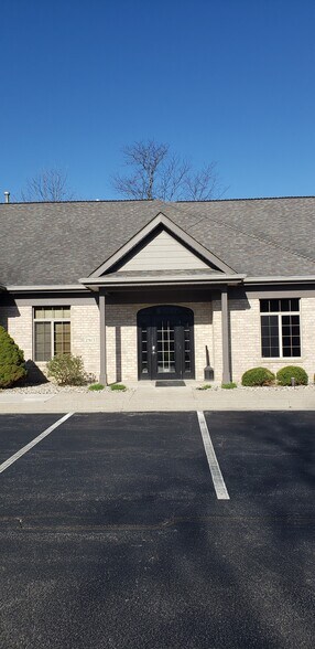More Photos Of 2845 E Dupont Rd, Fort Wayne Office For Lease