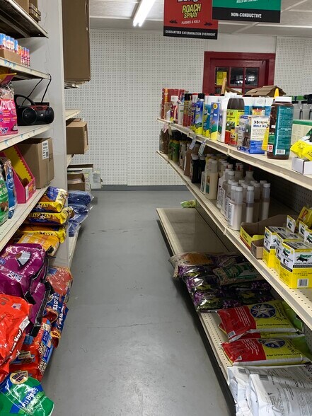 More Photos Of 17186 Highway 321, Dayton Storefront Retail Office For Sale