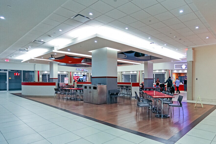 More Photos Of 384 Yonge St, Toronto Apartments For Lease