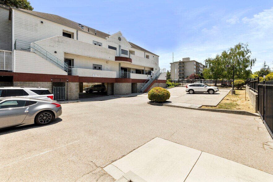 More Photos Of 600 Ocean St, Santa Cruz Medical For Lease