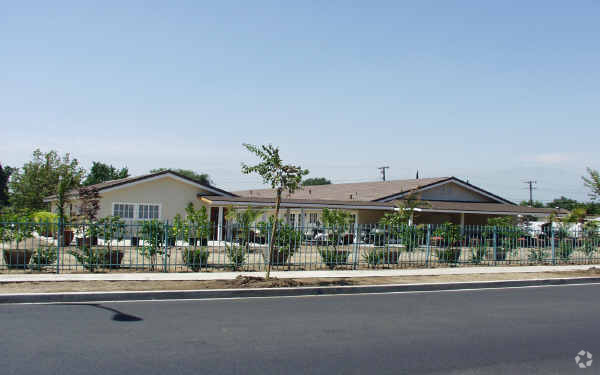 Primary Photo Of 3468 Vineland Ave, Baldwin Park Skilled Nursing Facility For Sale