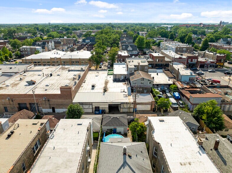 More Photos Of 3441-3445 N Pulaski Rd, Chicago Storefront Retail Office For Sale