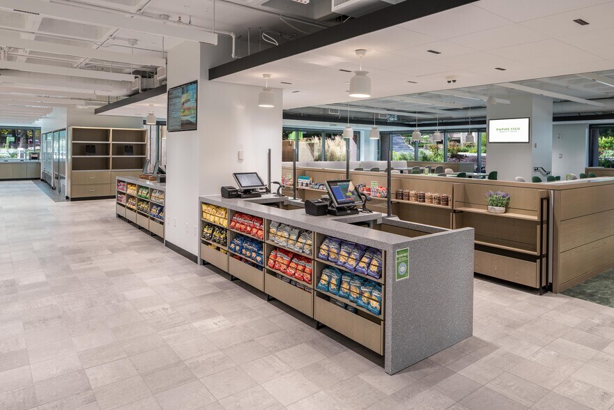 More Photos Of 100 First Stamford Pl, Stamford Unknown For Lease