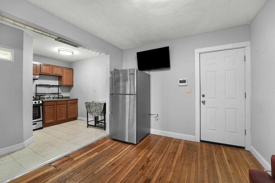 More Photos Of 1 Mather St, Binghamton Apartments For Sale