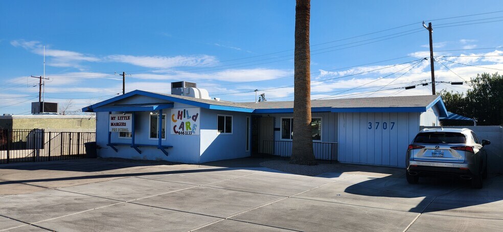 More Photos Of 3707 Vegas Dr, Las Vegas Daycare Center For Sale