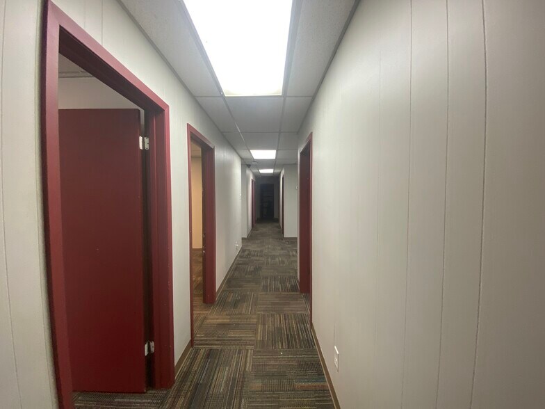 More Photos Of 4003 S County Road 1294, Odessa Warehouse For Lease