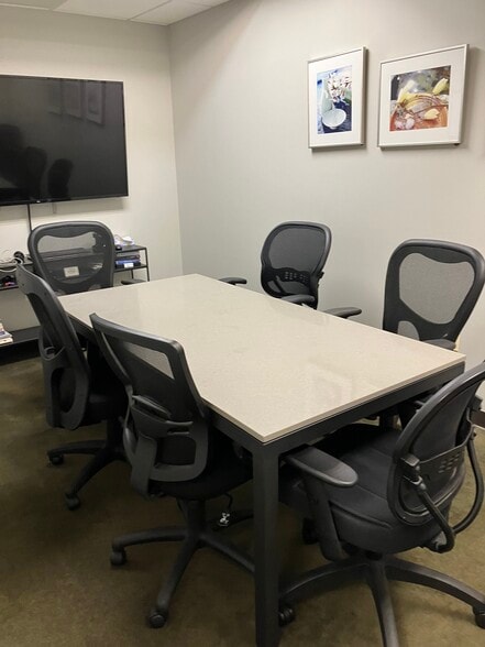 More Photos Of 3200 Tower Oaks Blvd, Rockville Medical For Sale