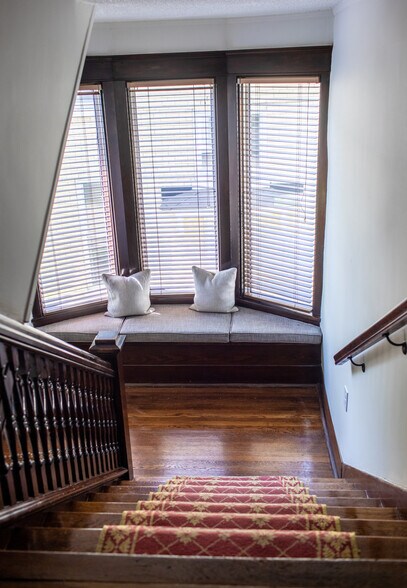 More Photos Of 1107 17th Ave S, Nashville Office For Lease