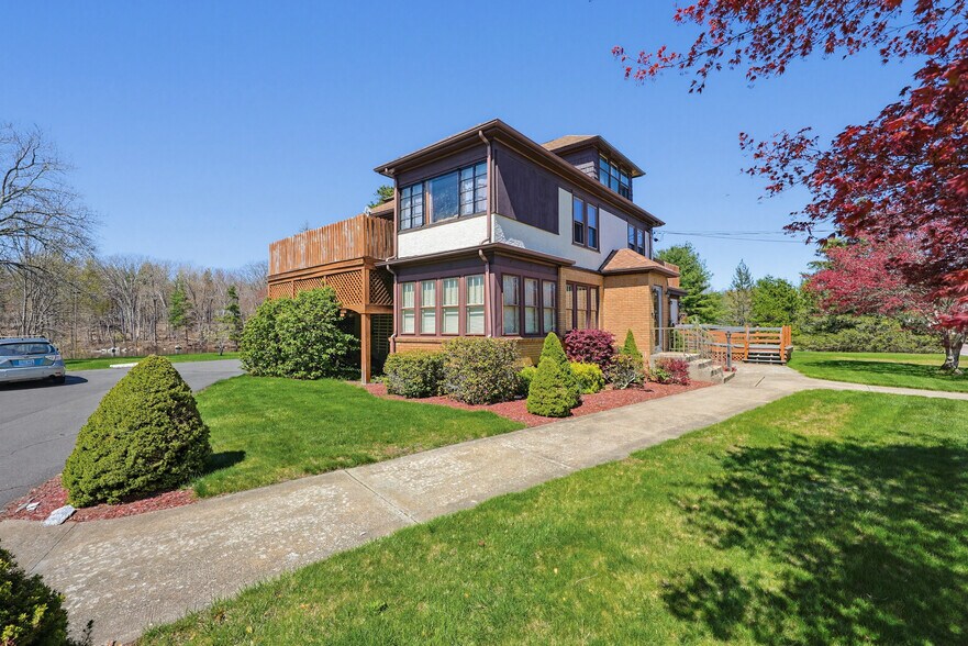 More Photos Of 1496 Victory Hwy, Oakland Flex For Sale