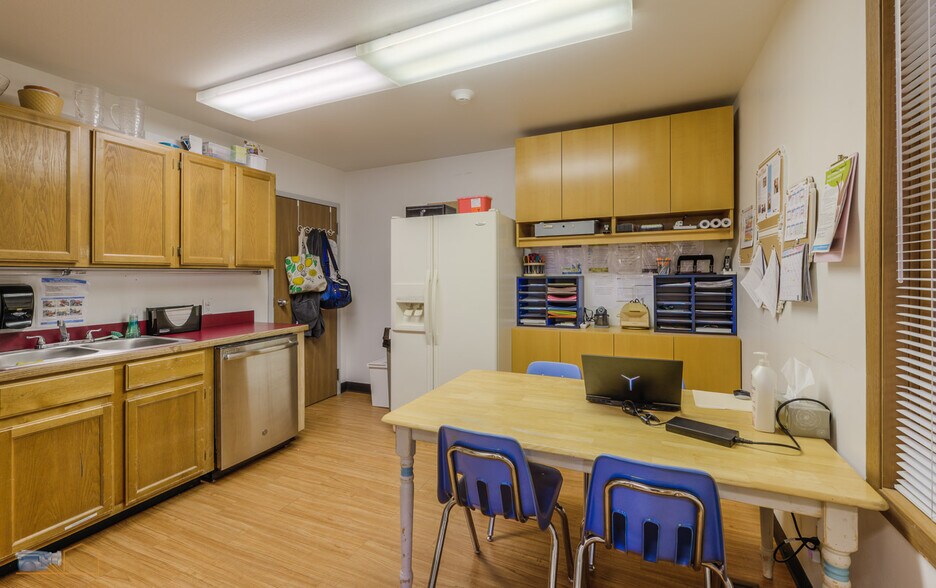 More Photos Of 340 Maple St, Frederick Specialty For Sale