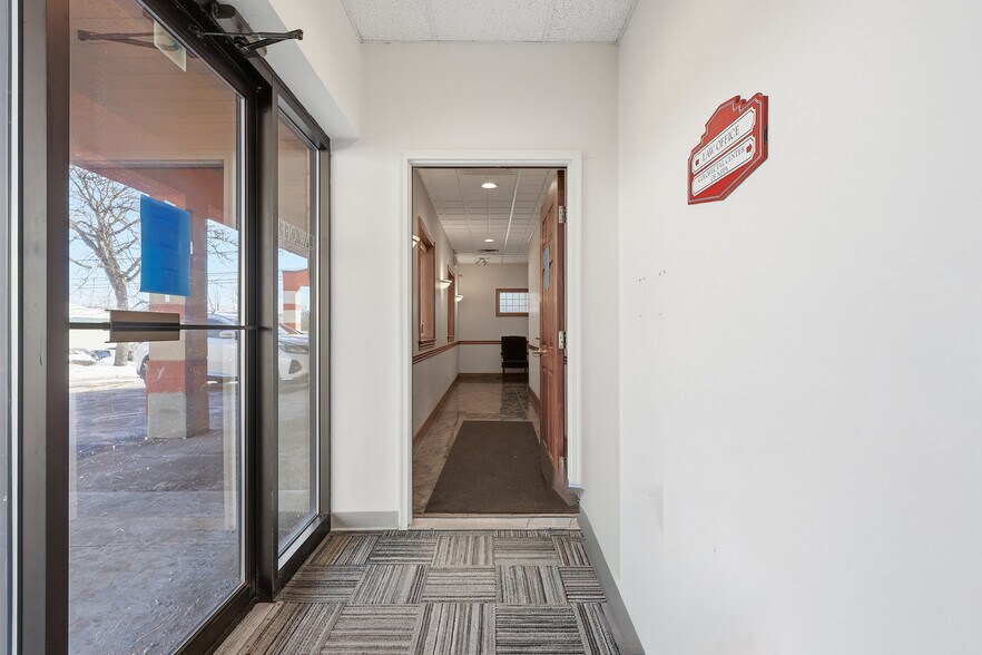 More Photos Of 381 N 9th Ave, Scranton Medical For Sale