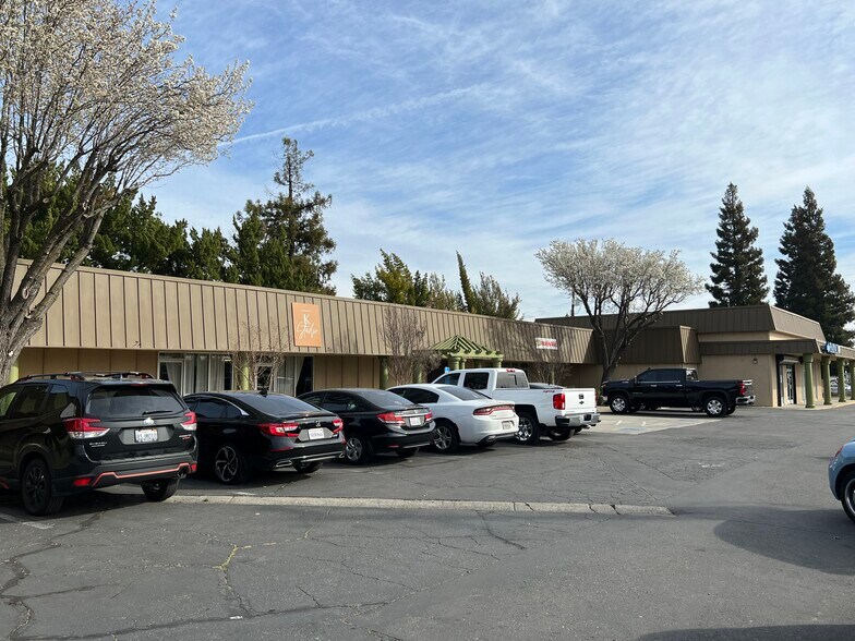 More Photos Of 866 Plumas St, Yuba City Medical For Lease