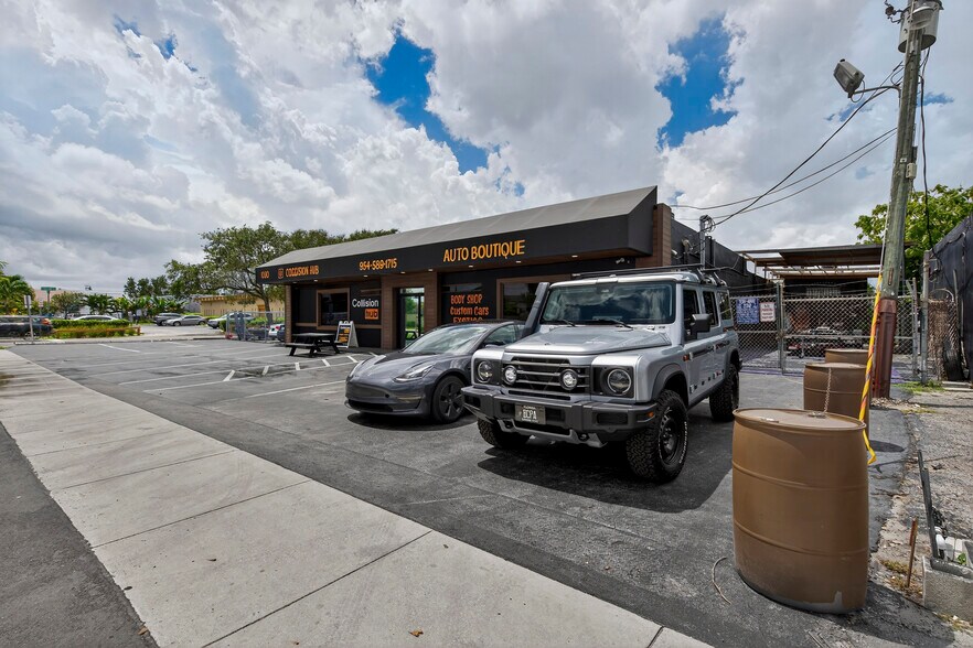 More Photos Of 1090 S 56th Ave, Hollywood Auto Repair For Sale