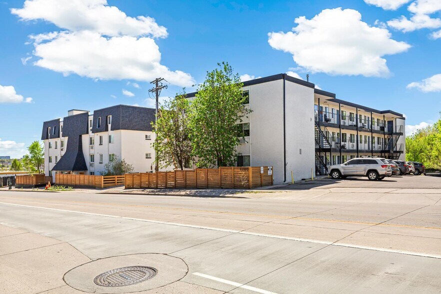 More Photos Of 1380 W Mississippi Ave, Denver Apartments For Sale