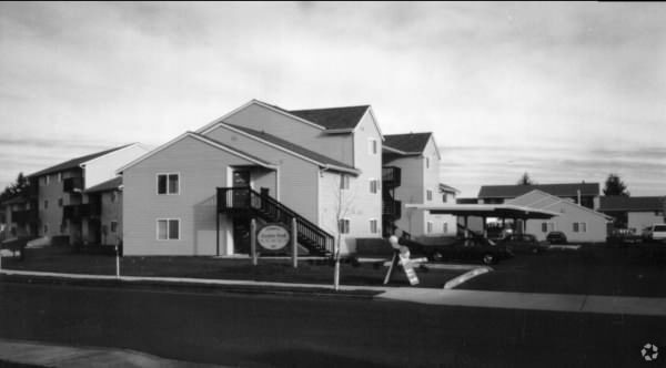 More Photos Of 2231 NE Bridgecreek Ave, Vancouver Apartments For Sale