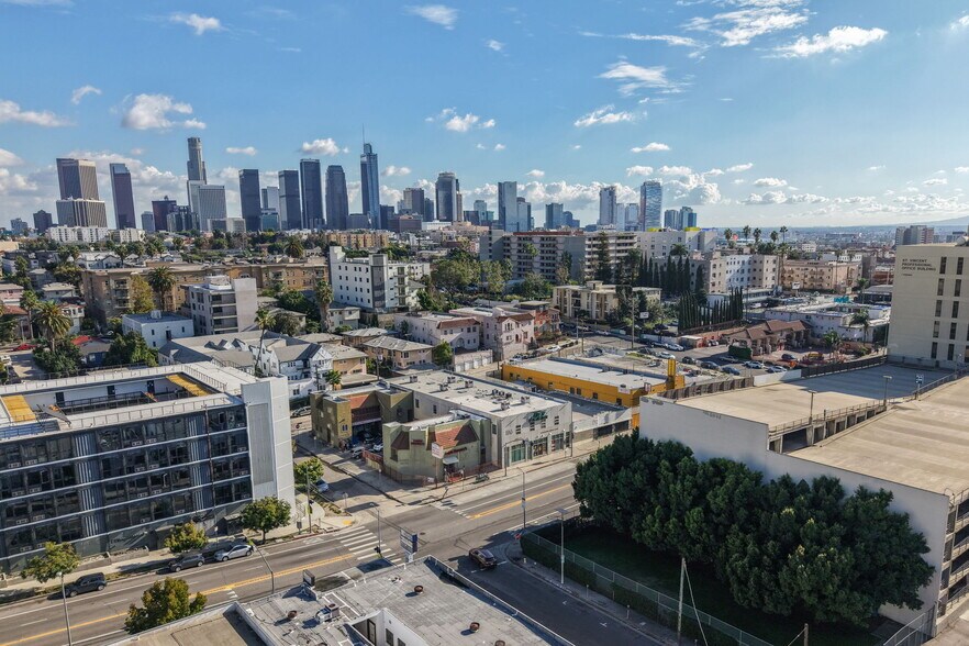 More Photos Of 176-178 S Alvarado St, Los Angeles Medical For Sale