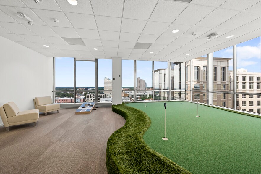 More Photos Of 301 N Main St, Winston-Salem Office Residential For Lease