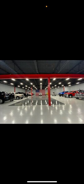 More Photos Of 1229 Broadway Ave, Deptford Warehouse For Lease