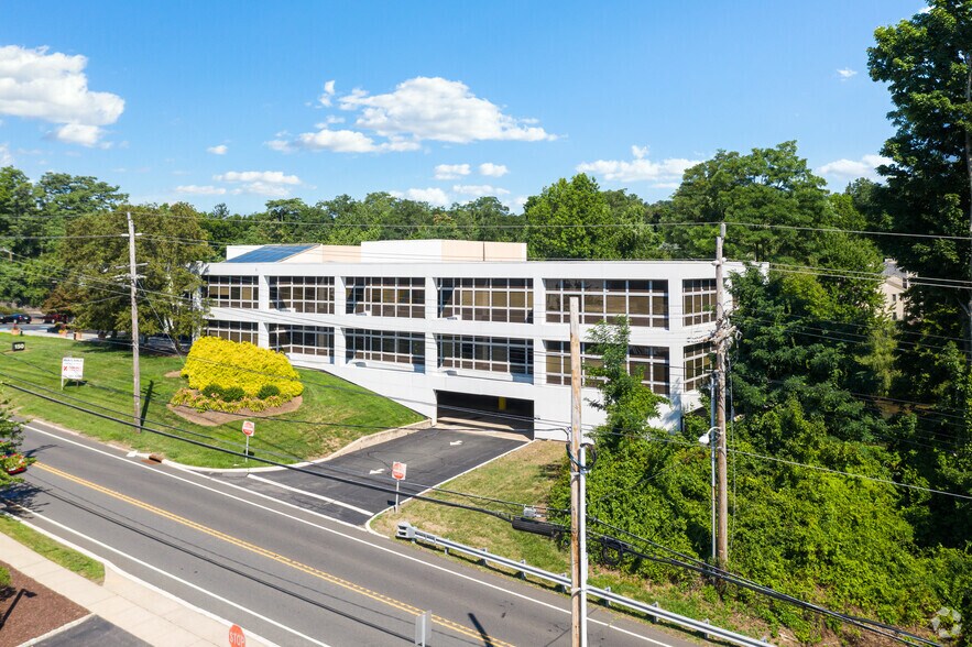 150 Morristown Rd, Bernardsville, NJ 07924 Office For Lease