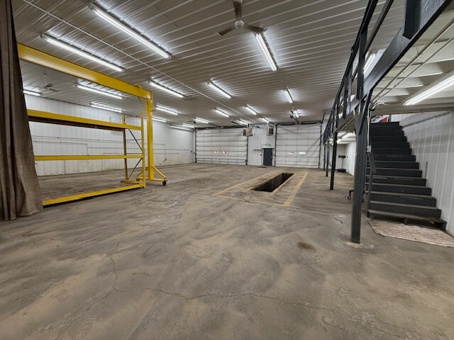More Photos Of 447 N Old State Road 2, Valparaiso Warehouse For Lease