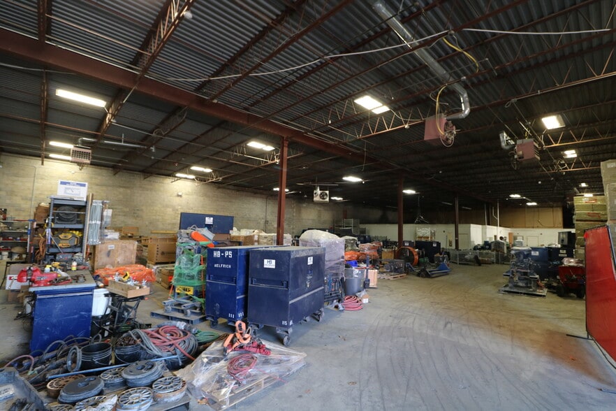More Photos Of 1633 Republic Rd, Huntingdon Valley Warehouse For Sale