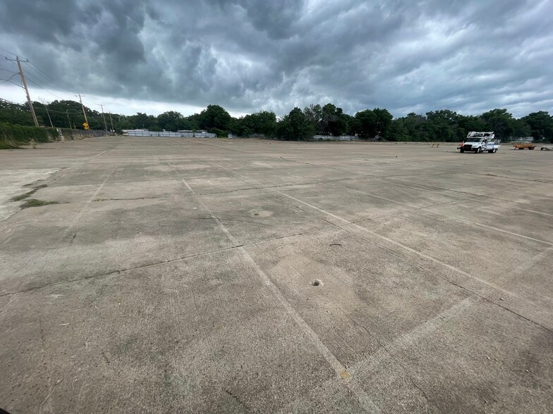 More Photos Of 4001 Ohio Garden Rd, Fort Worth Land For Lease