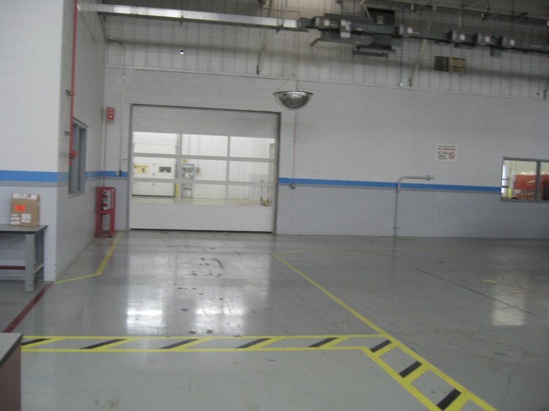 More Photos Of 181 N Mecca St, Cortland Manufacturing For Lease