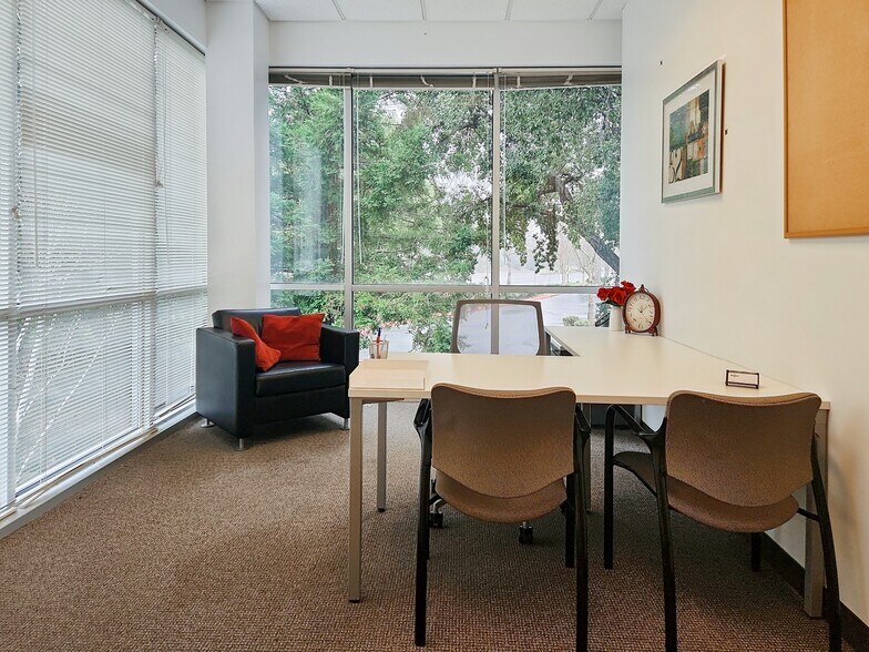 More Photos Of 1024 Iron Point Rd, Folsom Coworking Space