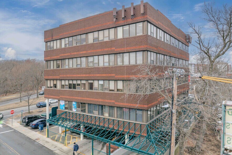 More Photos Of 545 Concord Ave, Cambridge Office For Lease