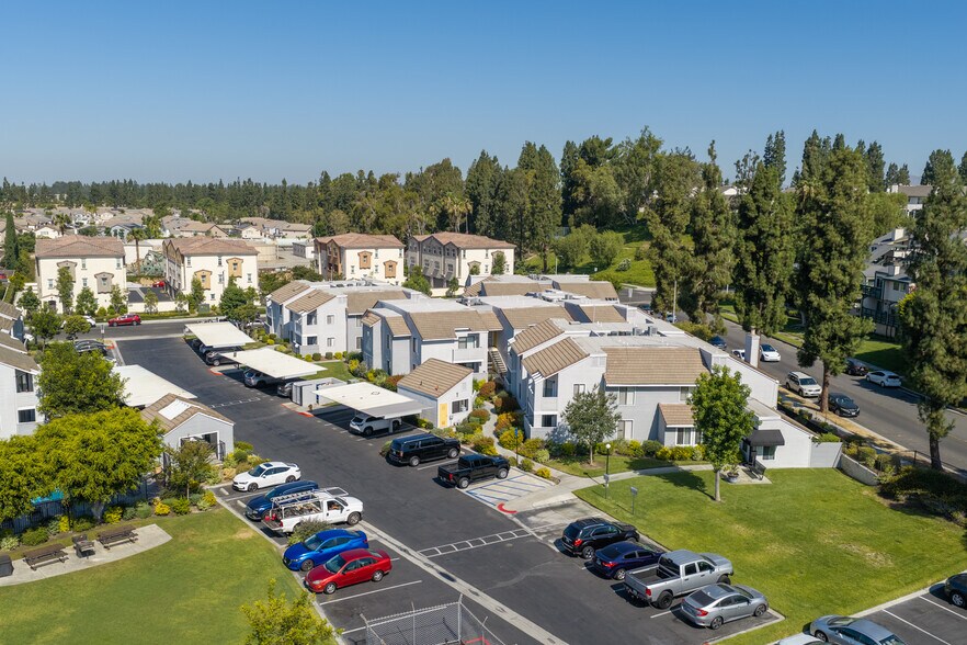 More Photos Of 140 S Highland Ave, Placentia Apartments For Sale