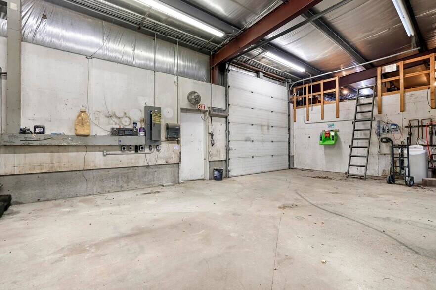 More Photos Of 4074 N 2000 E, Filer Warehouse For Sale