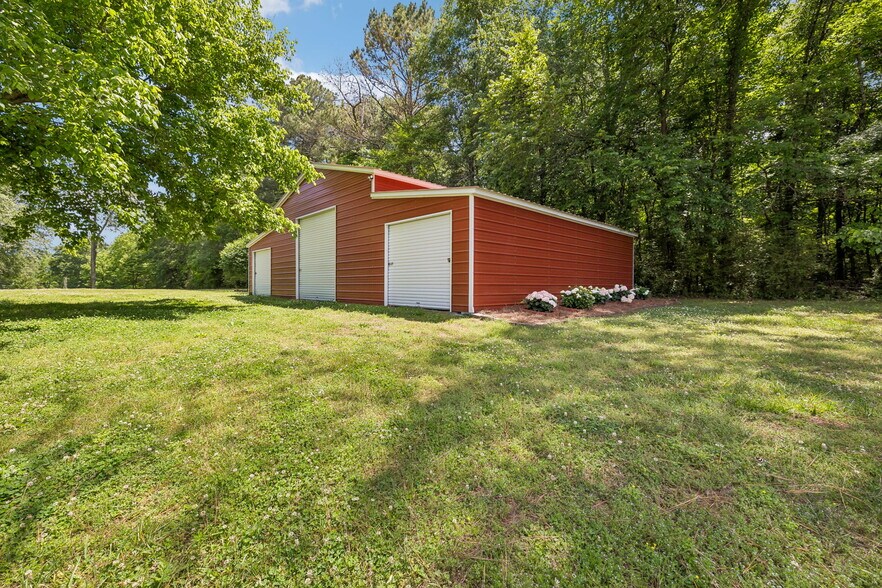 More Photos Of 49 Cutting Edge Ln, Dunlap Freestanding For Sale