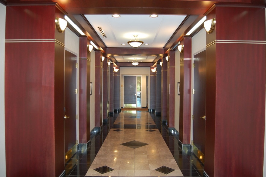 More Photos Of 6230 Shiloh Rd, Alpharetta Office For Lease