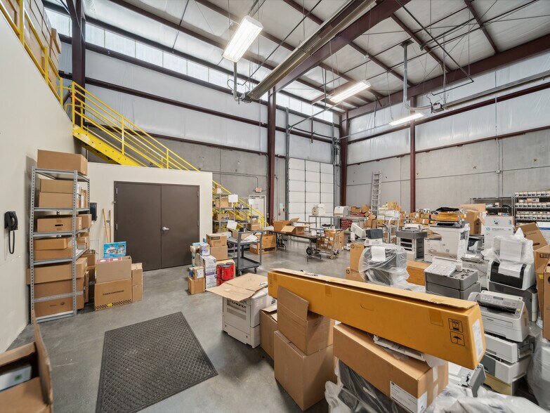 More Photos Of 2005 N Yellowood Ave, Broken Arrow Warehouse For Sale