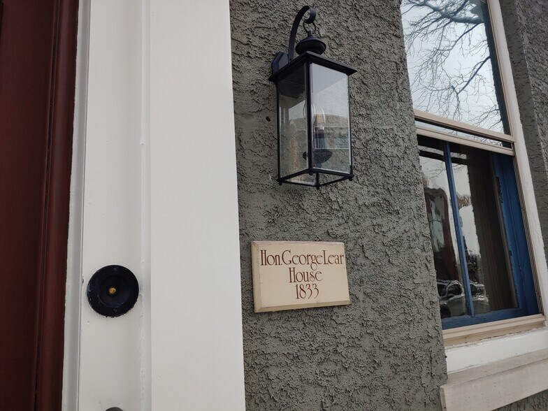 More Photos Of 68 E Court St, Doylestown Office For Sale