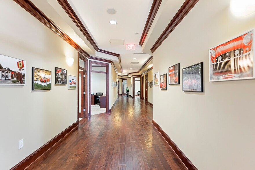 More Photos Of 1680 The Greens Way, Jacksonville Medical For Sale