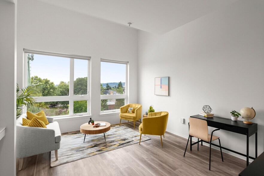 More Photos Of 5460 N Interstate Ave, Portland Apartments For Lease