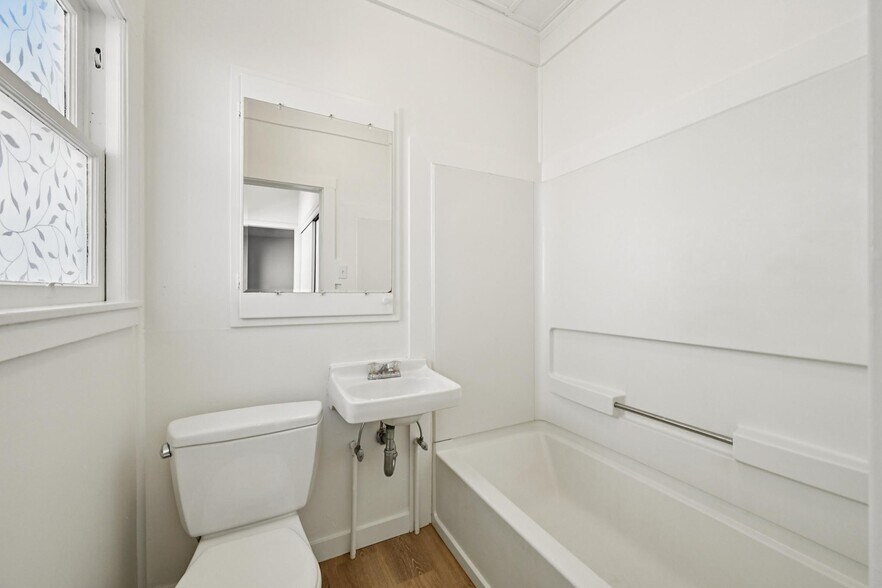 More Photos Of 135 Spring Grove Ave, San Rafael Multifamily For Sale