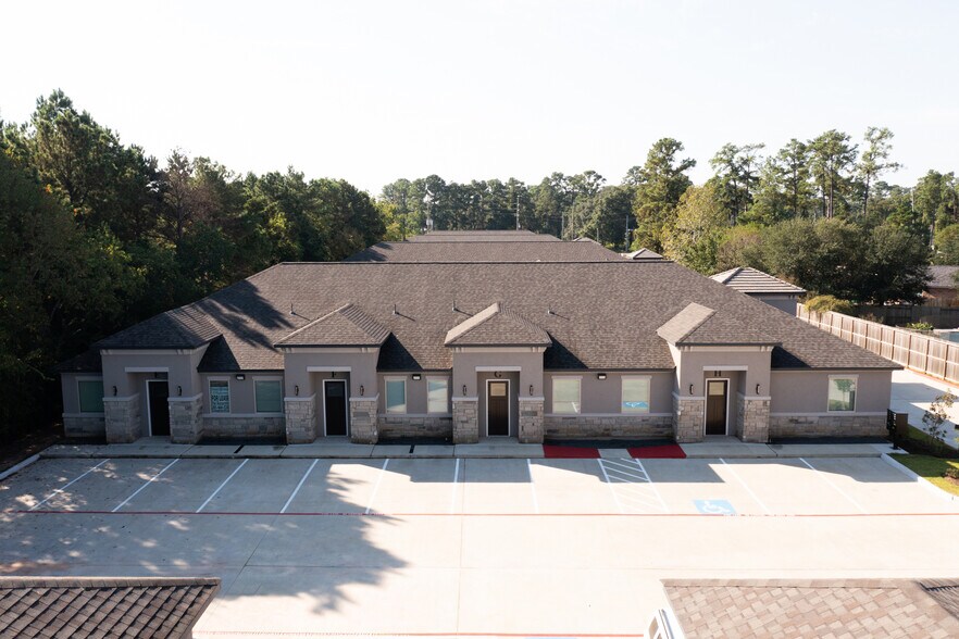 Primary Photo Of 12422 Spring Cypress Rd, Tomball Medical For Lease