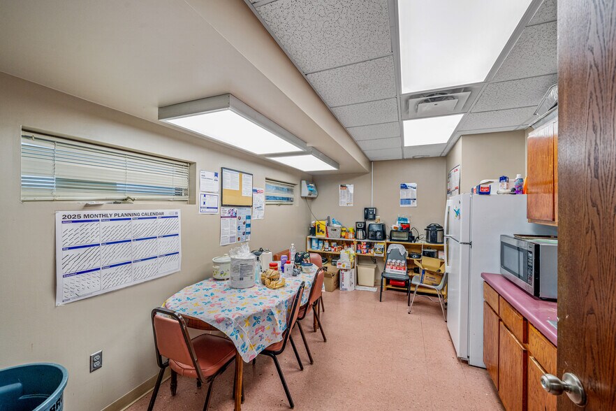 More Photos Of 15239 AL Highway 68, Crossville Medical For Sale