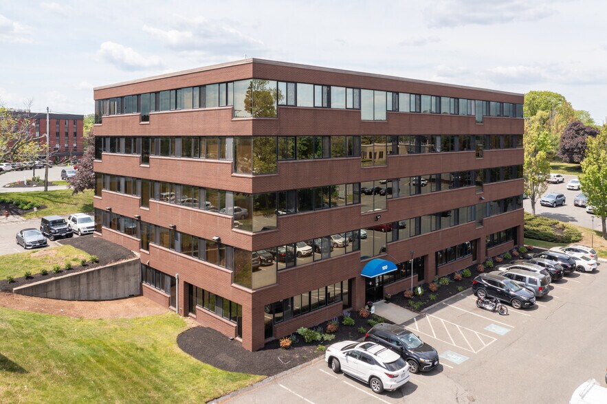 More Photos Of 100 Corporate Pl, Peabody Unknown For Lease