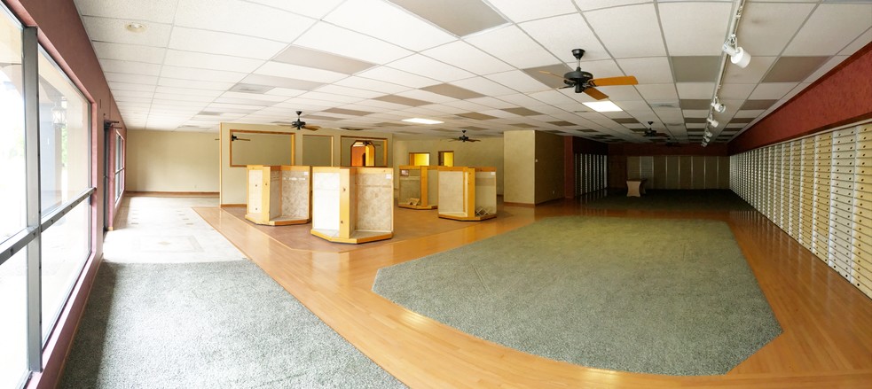 More Photos Of 7002 Normandy Blvd, Jacksonville Medical For Lease