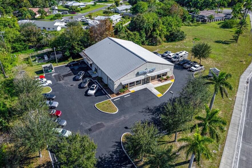 More Photos Of 2106 S US Highway 1, Vero Beach Freestanding For Sale