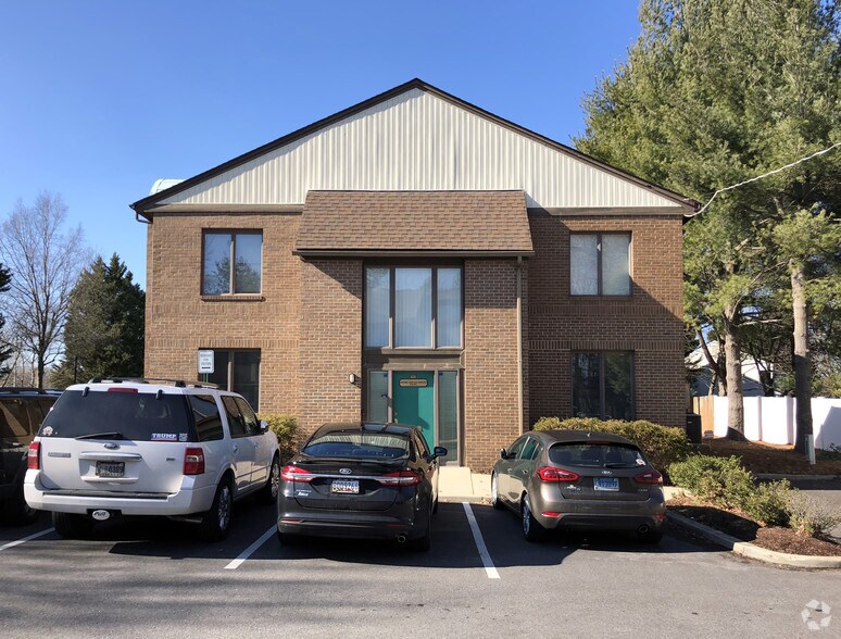 More Photos Of 2905 Mitchellville Rd, Bowie Office For Lease