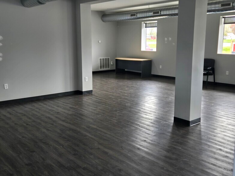 More Photos Of 5150 Indianapolis Rd, Columbus Freestanding For Lease