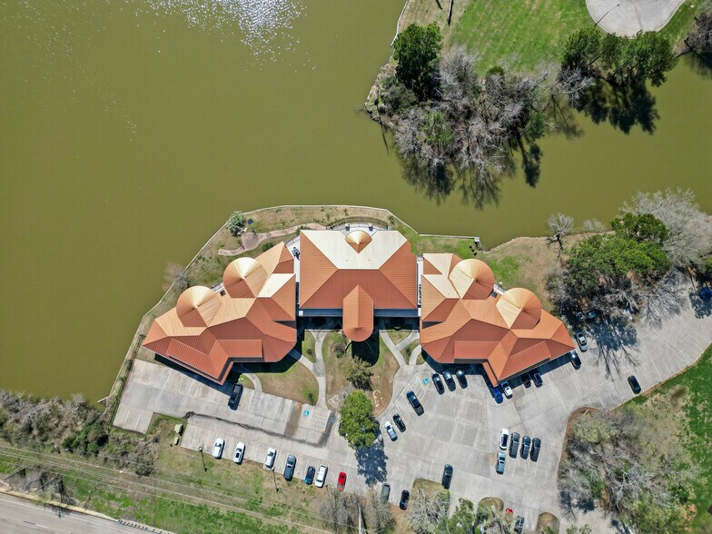 More Photos Of 18001 W Highway 105, Montgomery Medical For Lease