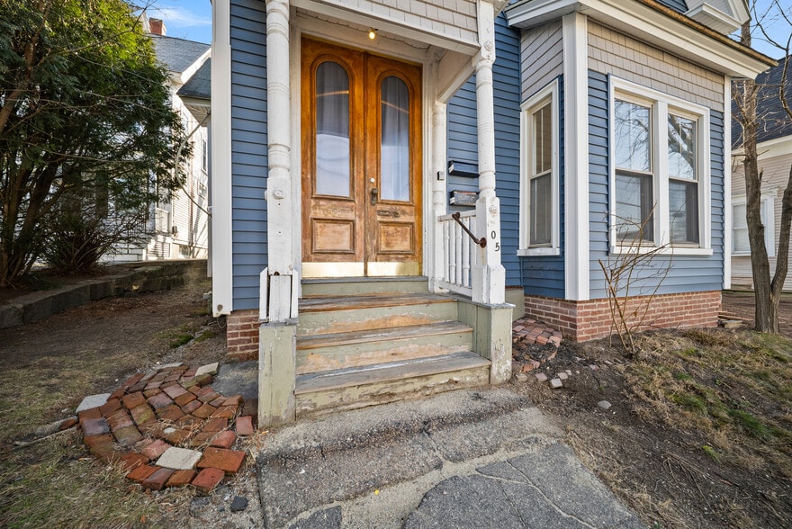 More Photos Of 605 Hall St, Manchester Multifamily For Sale