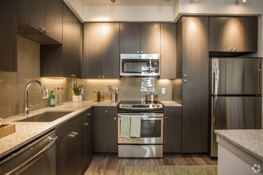 More Photos Of 8010 Gramercy Blvd, Rockville Apartments For Lease