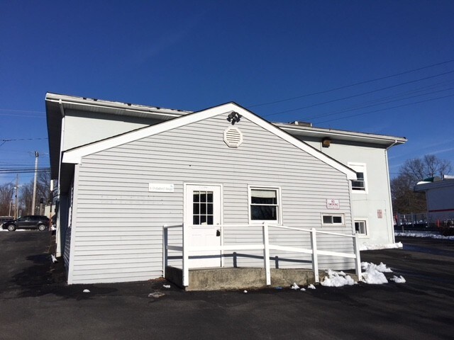 More Photos Of 357 Windsor Hwy, New Windsor Township Storefront Retail Office For Lease