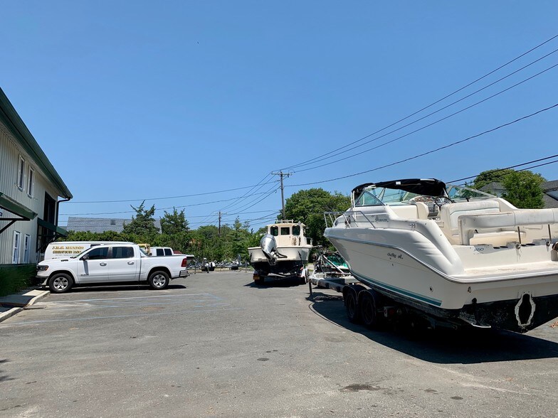 More Photos Of 76 Foster Ave, Hampton Bays Marina For Sale